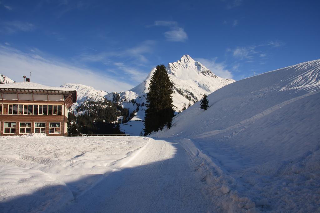 Alpenappartement Bergkoenig Warth  ภายนอก รูปภาพ