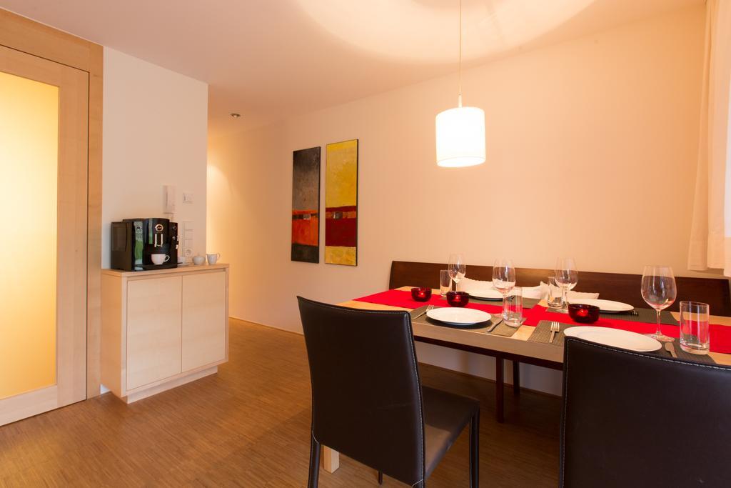 Alpenappartement Bergkoenig Warth  ภายนอก รูปภาพ